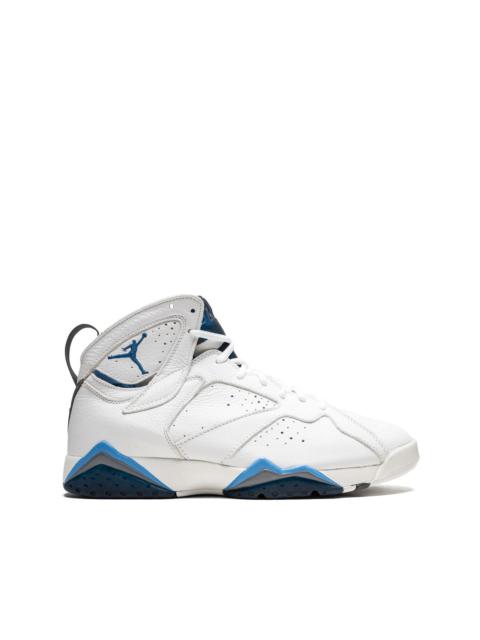 Air Jordan 7 Retro sneakers