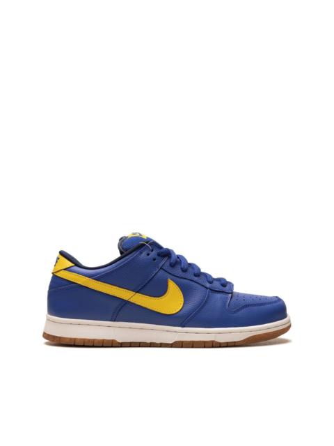 Dunk Low Pro SB sneakers