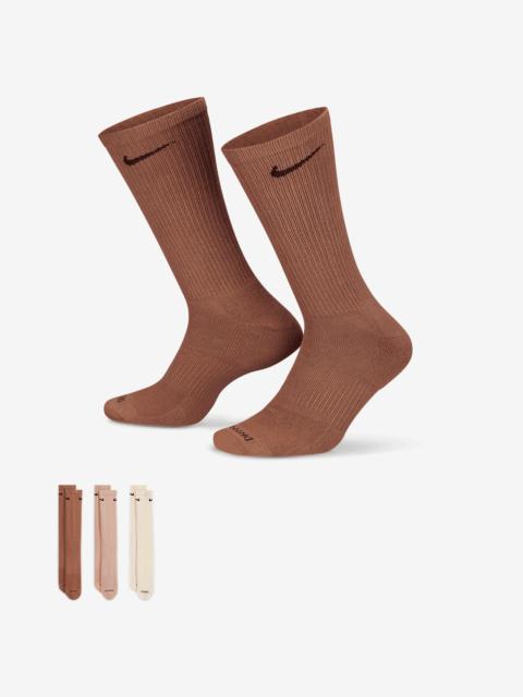 Nike Everyday Plus Cushioned Training Crew Socks (3 Pairs)