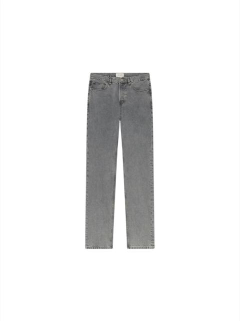 THE STRAIGHT JEAN