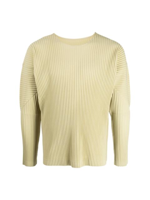 fully-pleated long-sleeved top