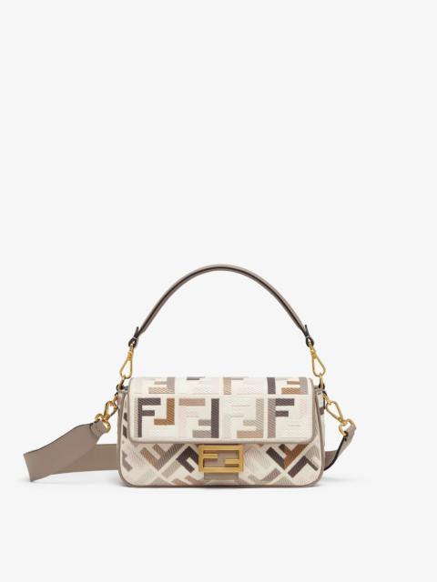 FENDI Baguette