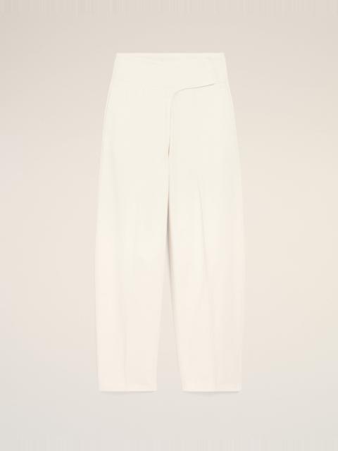 AMI Paris WHITE COTTON WRAPPED BELTED BALLON FIT JEANS