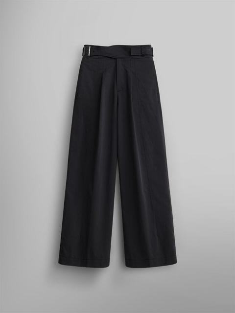 Nike WOMEN'S GURKHA WIDE LEG TROUSER
