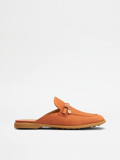 Tod's MULES IN NUBUCK - ORANGE