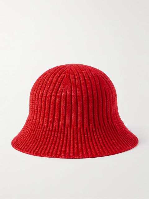 arch4 Xander Ribbed Cashmere Bucket Hat