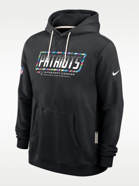 Nike New England Patriots Crucial Catch Sideline Standard Issue Men's Nike Dri-FIT NFL Pullover Hoodie