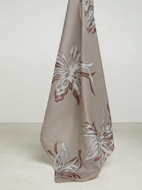 Brunello Cucinelli Cotton and silk marine flower print foulard