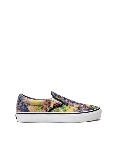 Skate slip-on sneakers