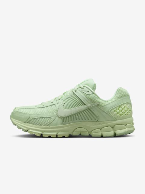 Nike Men's Zoom Vomero 5 Shoes