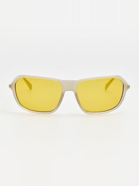 LINDA FARROW Mimosa Sunglasses in Smoke