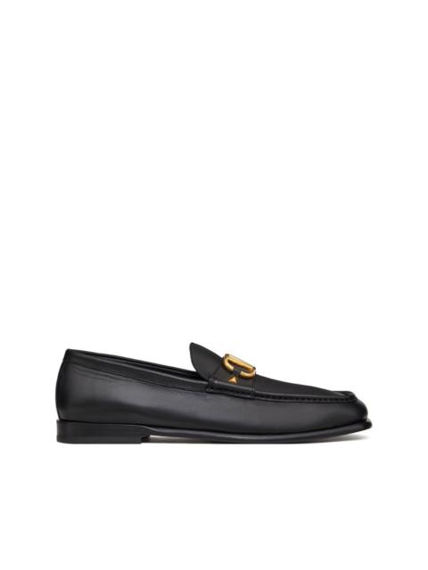 VLogo Signature leather loafers