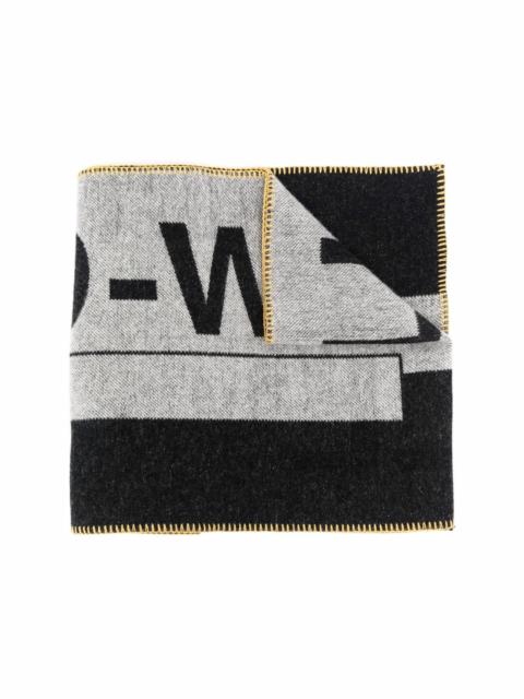A-COLD-WALL* contrasting logo-print scarf