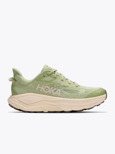 HOKA Women's Challenger 8 Shoes in Morning Dew/Alabaster