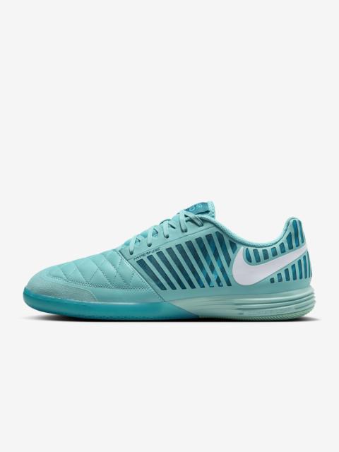 Nike Lunargato II Indoor/Court Low-Top Soccer Shoes