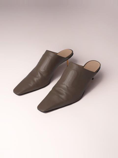 Nanushka VILMA - Leather mules - Gray