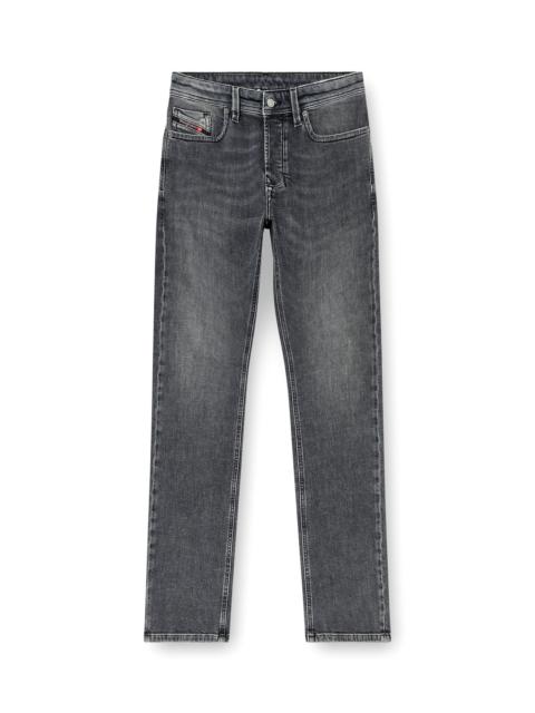 Diesel REGULAR JEANS LOW WAIST 1985 LARKEE