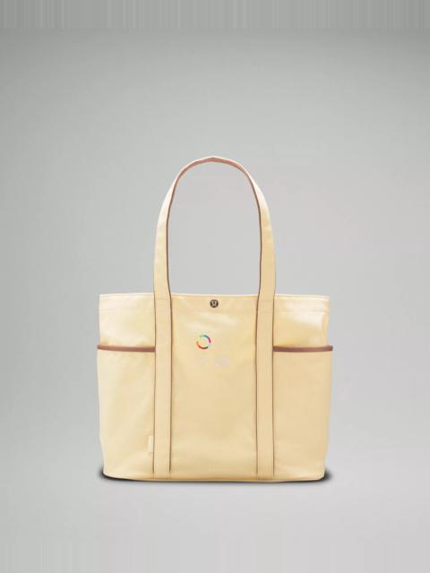 lululemon Daily Multi-Pocket Tote Bag 20L *Pride