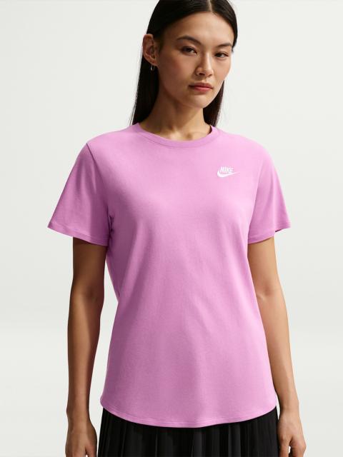 Nike Nike Sportswear Club Essentials Women's T-Shirt