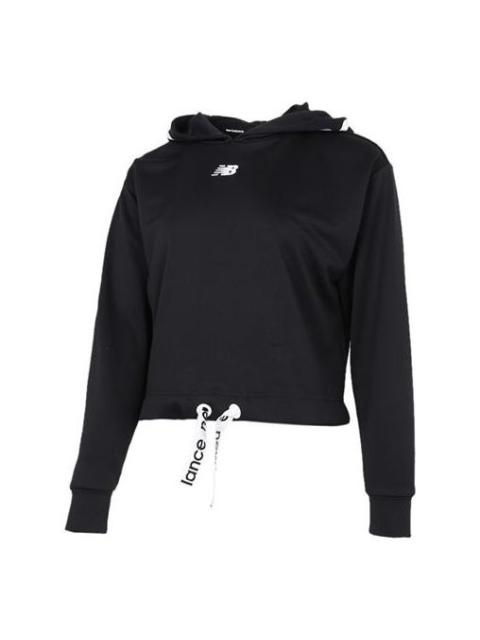 New Balance (WMNS) New Balance Relentless Logo Crop Hoodie 'Black' AWT11169-BK