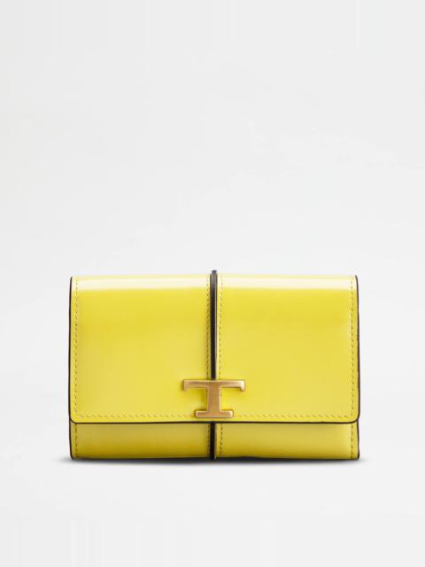 Tod's T TIMELESS WALLET IN LEATHER - GOLD