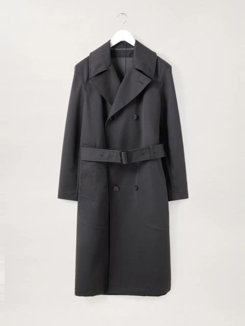 Lemaire MILITARY DOUBLE BREASTED TRENCH
BONDED COTTON
