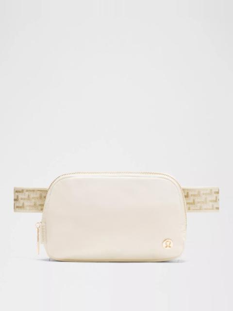 lululemon Everywhere Belt Bag 1L *L Monogram Metallic