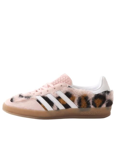 adidas (WMNS) adidas x atmos Pink Gazelle Indoor 'Trinity Leopard Sand Pink' JS4600