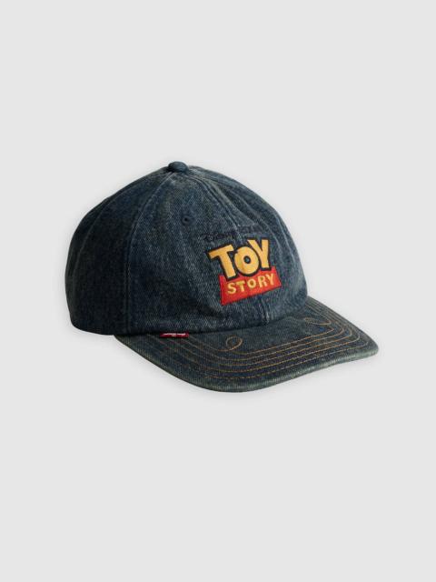 Levi's LEVI'S® X TOY STORY LOGO HAT