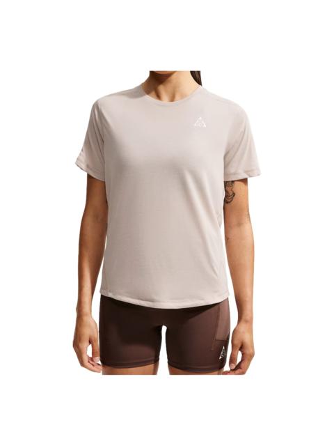 Nike (WMNS) Nike x ACG Dri-FIT T-Shirt 'Cream II Summit White' IO9650-236