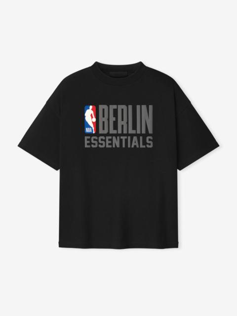ESSENTIALS Berlin 90s Fit Tee
