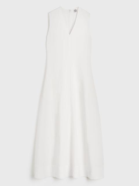 Fluid V-neck dress off white