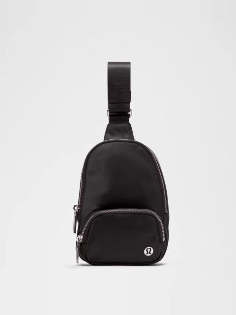 lululemon Everywhere Sling Bag Small 2L