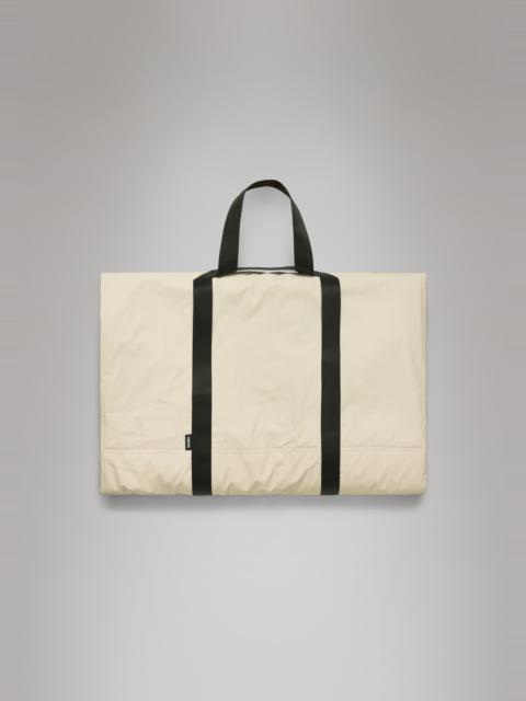 RAINS Carry Picnic Blanket