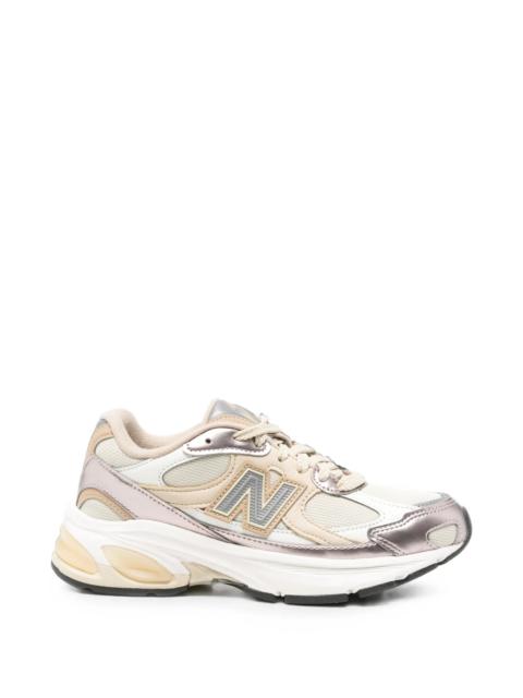 New Balance New Balance Panelled Lace-up Sneakers