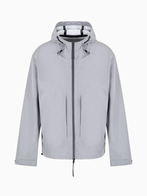 Travel Essentials water-repellent nylon hooded blouson