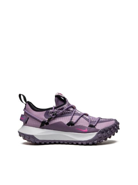 ACG Mountain Fly Low SE sneakers