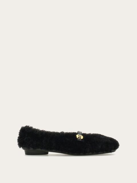 Fluffy ballet flat