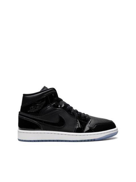 Air Jordan 1 Mid SE “Space Jam” sneakers
