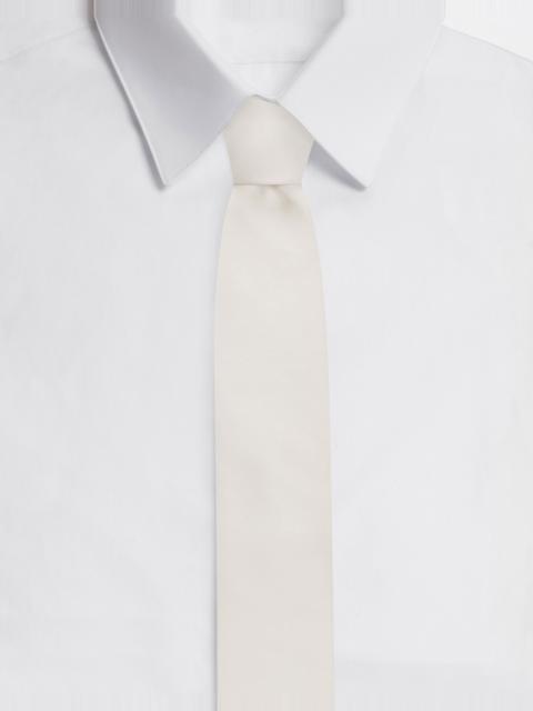 6-cm silk blade tie with DG logo embroidery