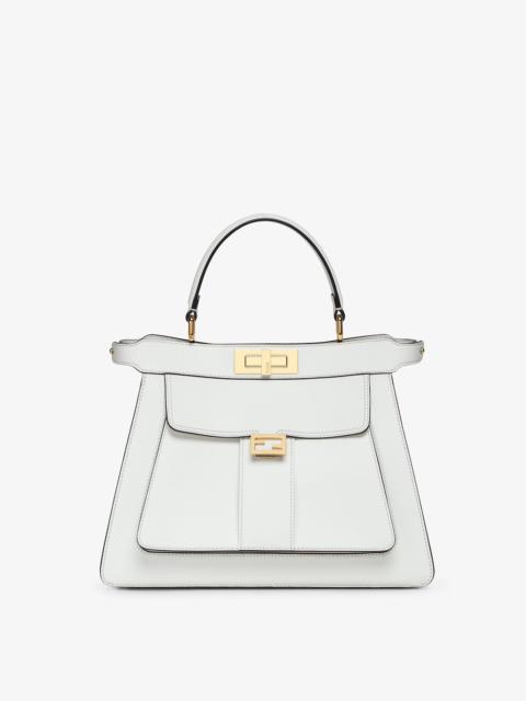 FENDI White leather bag with Baguette pocket
