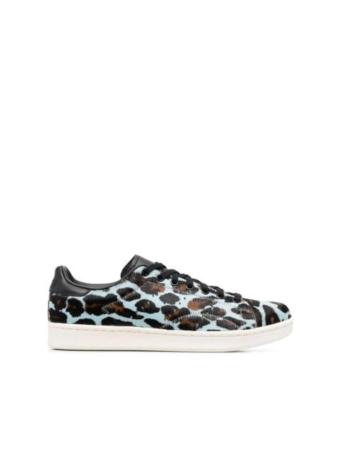 adidas Stan Smith low-top sneakers