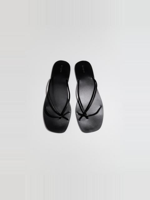 ST. AGNI Rouleau Flat - Black