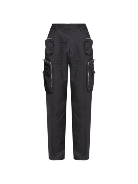 multi-pocket tapered trousers