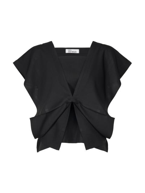 132 5. ISSEY MIYAKE BOX COMPOSITION SOLID