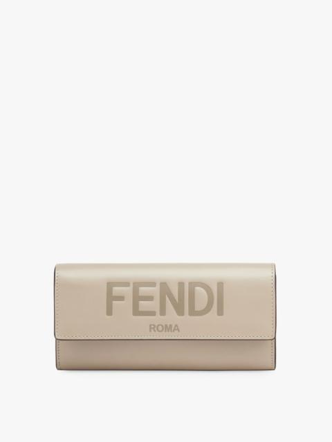 FENDI Continental Fendi Roma wallet closed with a snap. Spacious and well organized, with two gusseted poc