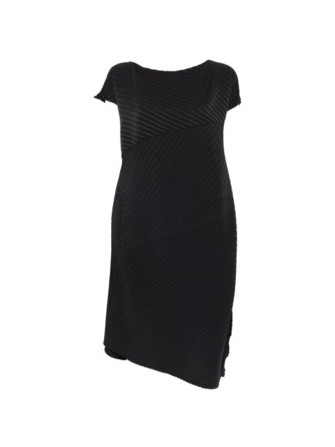 ISSEY MIYAKE pleated midi dress