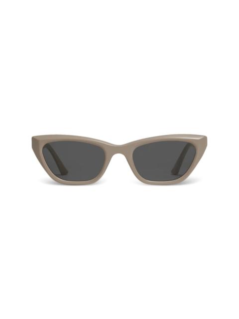 GENTLE MONSTER Oboe BE1 cat-eye sunglasses