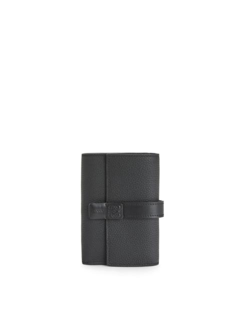 Loewe Small vertical wallet in soft grained calfskin