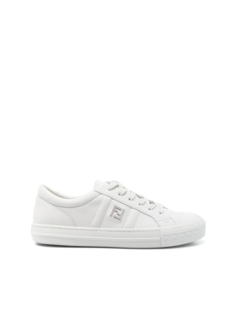 Domino sneakers